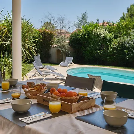 Superbe Recente, Climatisee, Piscine, 10 Mn Des Plages Et Zones Commerciales * Saint-Hippolyte (Pyrenees-Orientales)