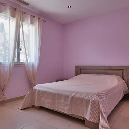 Superbe Recente, Climatisee, Piscine, 10 Mn Des Plages Et Zones Commerciales *