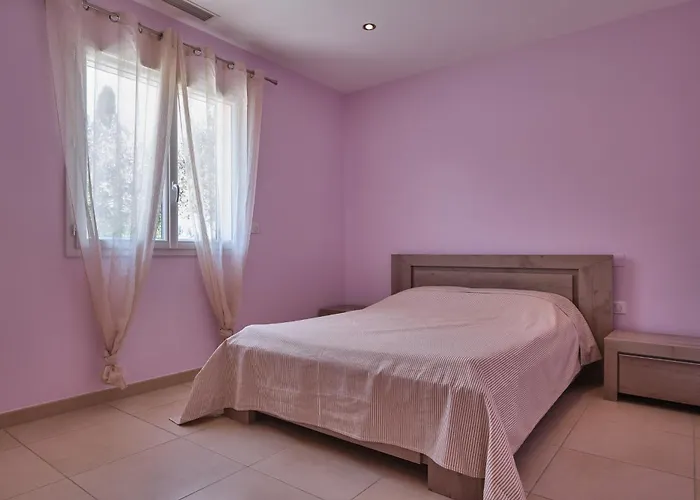 Superbe Recente, Climatisee, Piscine, 10 Mn Des Plages Et Zones Commerciales *